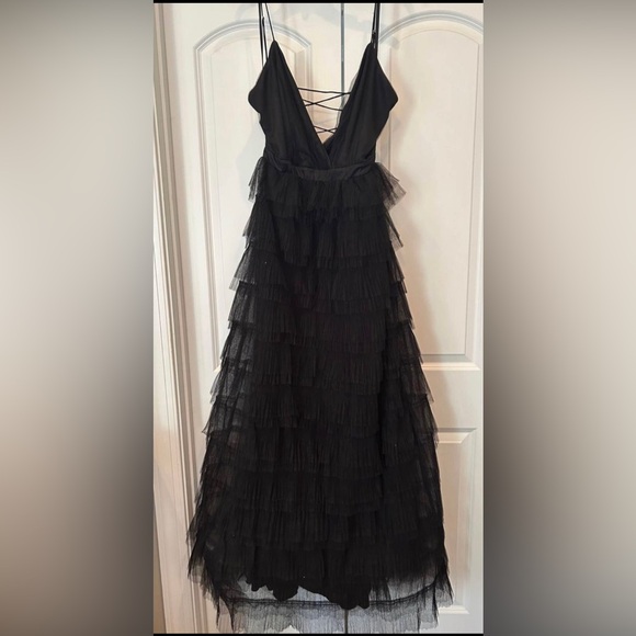 Lucille V Neck Tier Tule Dress Black Size XL NWT - Picture 7 of 9